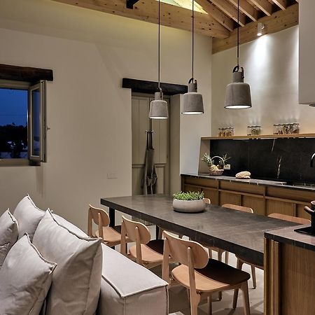 Niova Villa - Seafront, Private Pool And Ionian Sea Views, By Zantewize Alykes  Exteriér fotografie